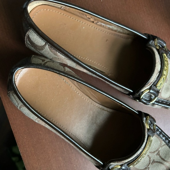 Authentic Coach signature C loafers size 6.5 - Picture 3 of 7